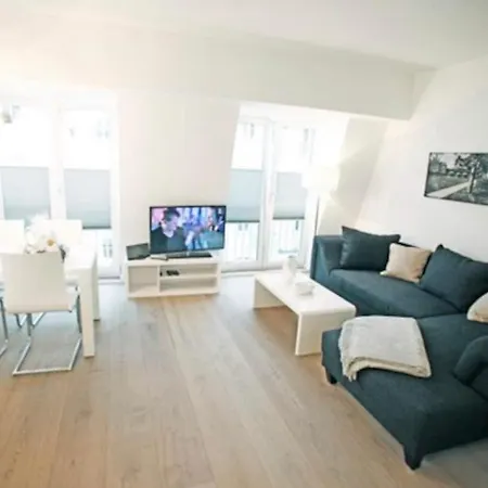 The Blessed Hamburg Hotel & Residence